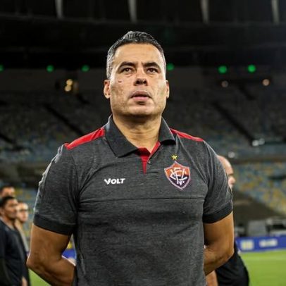 Jair Ventura elogia Vitória em jogo espetacular e cita professor Pardal