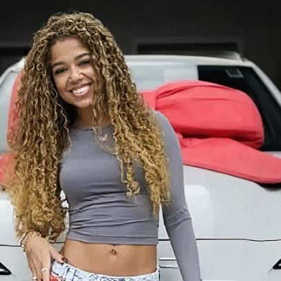 Viviane Noronha conquista 1º carro zero de R$ 250 mil