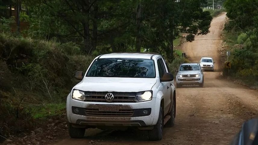 Volkswagen Amarok 2011 — Foto: Divulgação