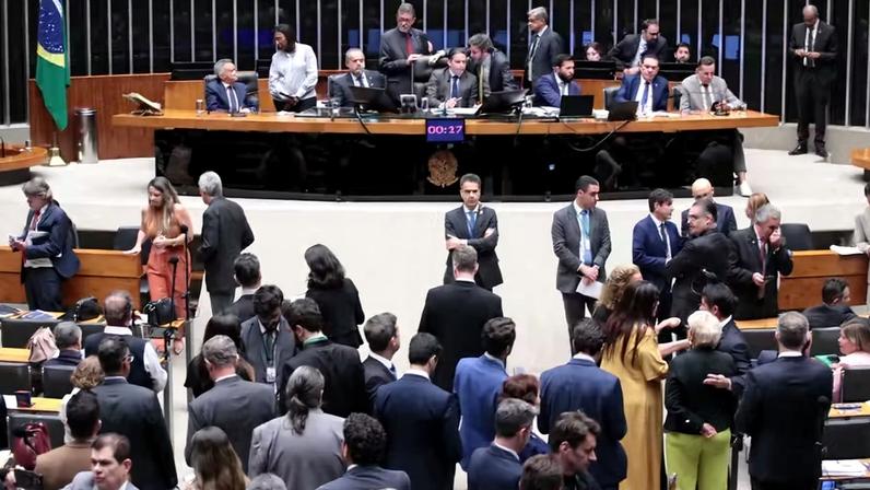 Sessão de votação no plenário da Câmara dos Deputados — Foto: Bruno Spada/Câmara dos Deputados
