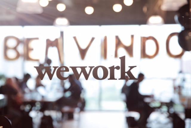 Logo da WeWork na Torre JK, em São Paulo. 2017