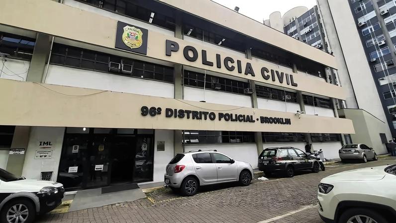 96º DP vai investigar o caso — Foto: Luiza Vaz/TV Globo