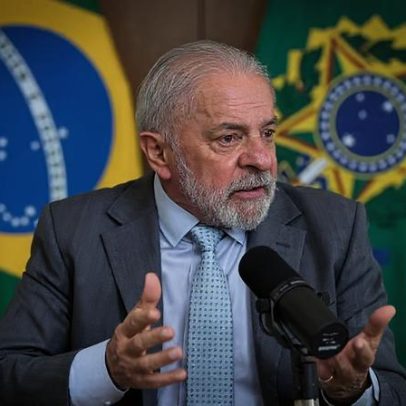 Lula defende redução da jornada 6x1 de uma vez