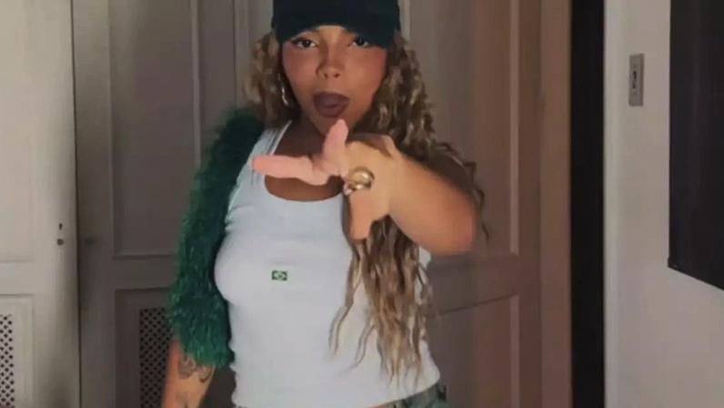 Multidão já está em Copacabana para acompanhar o show de Shakira neste sábado, 2