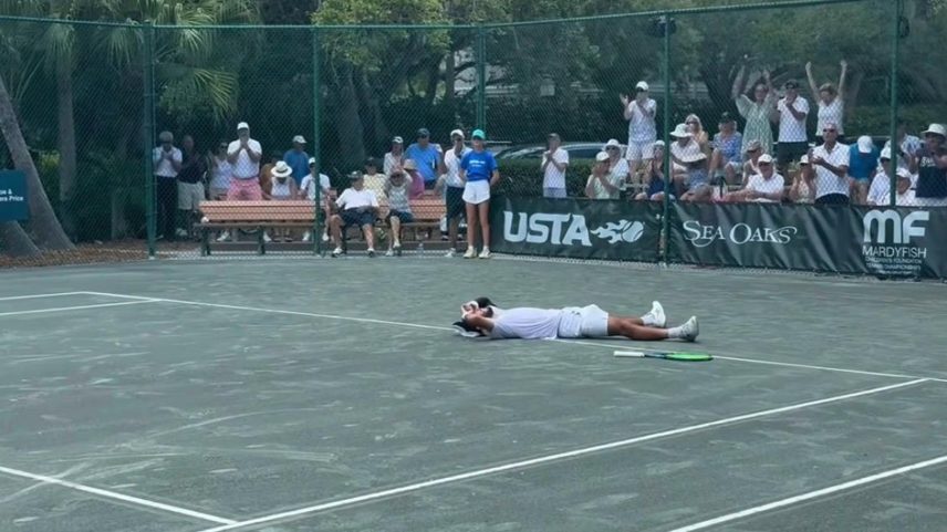 Brasileiro sem ranking na ATP fura o quali, salva 8 match points e é campeão de torneio de simples — Foto: Reprodução