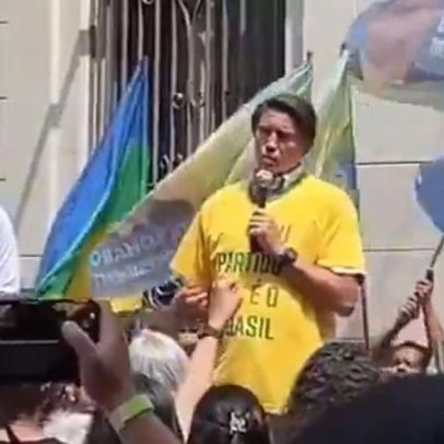 Vídeos mostram cenas sobre Bolsonaro; Flávio buscou financiamento com Vorcaro