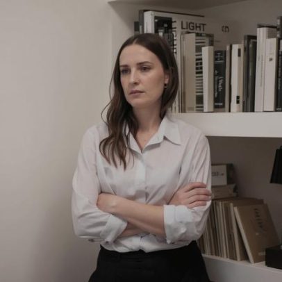 Verena Smit lança livro de mais de uma década na Martins Fontes Paulista