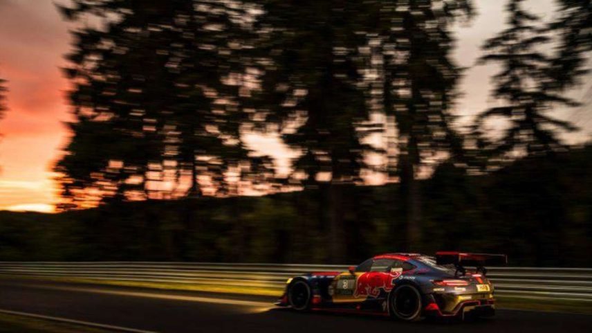 24h de Nurburgring: Schiller revela ordem de equipe para favorecer Verstappen