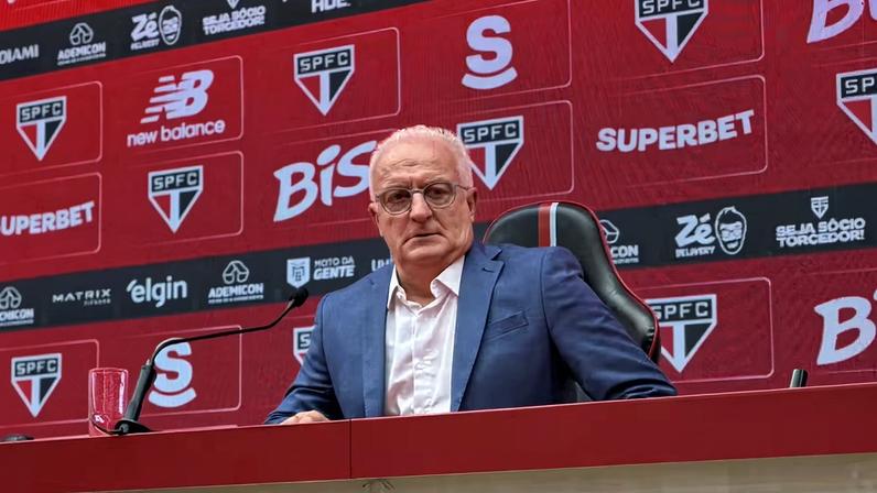Dorival Júnior foi apresentado como novo treinador do São Paulo — Foto: Bruno Giufrida