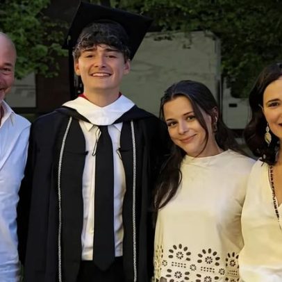 Noah Schnapp celebra formatura na UPenn e abre nova fase na carreira