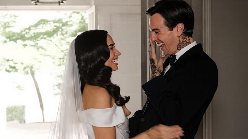 Demi Lovato celebra 1 ano de casamento com Jordan 'Jutes' Lutes — Foto: Reprodução/Instagram