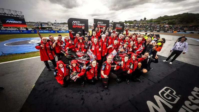 Ducati celebra centenário em Mugello