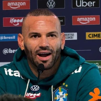 Weverton destaca ida ao Grêmio: abriu portas e ajudou
