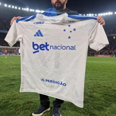 Cruzeiro lança novo uniforme em comemoração a vaga nas oitavas da Libertadores