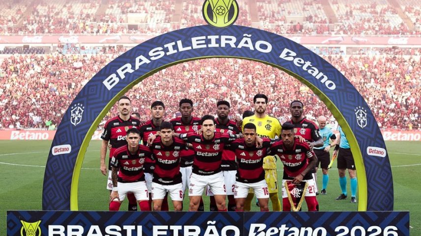 Time do Flamengo no jogo contra o Coritiba — Foto: Gilvan de Souza/Flamengo