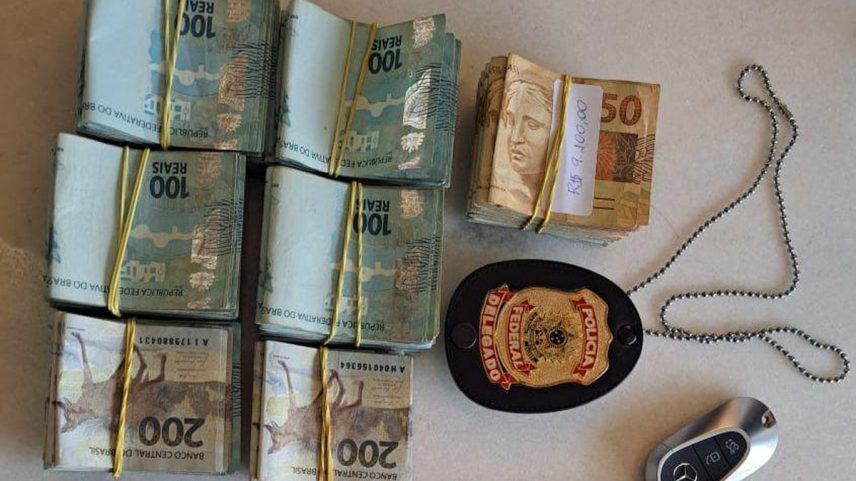 Dinheiro apreendido na segunda fase da Operação Consulesa — Foto: PF-MG