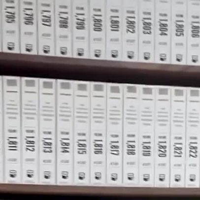Sala de Leitura Memorial Trump e Epstein abre em Nova York