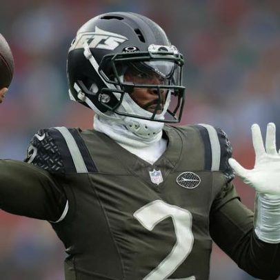 Packers contratam Tyrod Taylor como reserva de Jordan Love