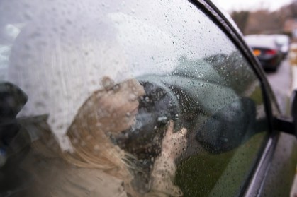 Motor frio: é preciso aquecer antes de sair?
