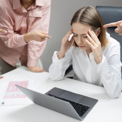 Como identificar ambiente de trabalho tóxico e denunciar; faça o quiz
