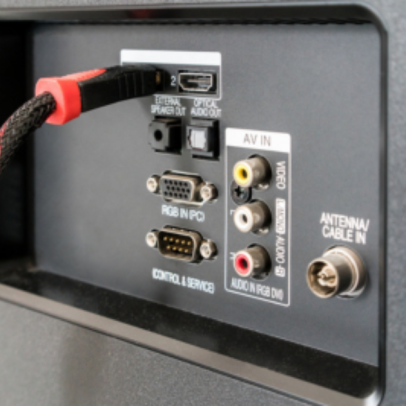 Como usar HDMI para transformar qualquer TV em Smart TV