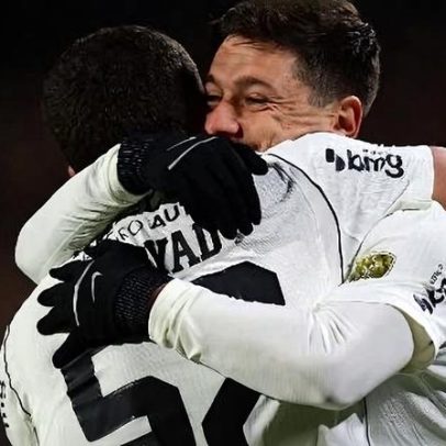 Corinthians cumpre plano na Libertadores, mas liga alerta no Brasileirão