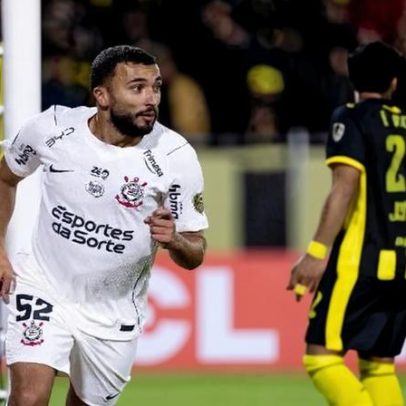 Corinthians: Zakaria cria roteiro próprio e vai além da amizade com Memphis