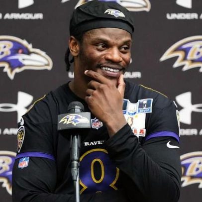 Lamar Jackson vê mudanças na offseason e nova comissão técnica como fôlego novo