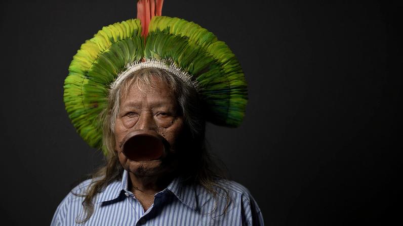O cacique Raoni Metuktire, da tribo caiapó — Foto: Joel Saget/AFP