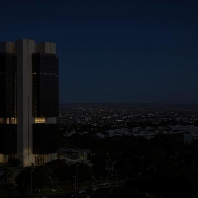 Selic em 14% se consolida após reunião do BC com economistas