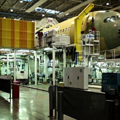 PMI industrial da França cai para 49,7 em maio, sinalizando contração