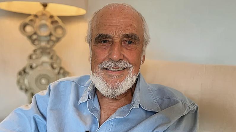 Retired pilot Chris Crowther recalls seeing something he could not explain while flying over Norfolk