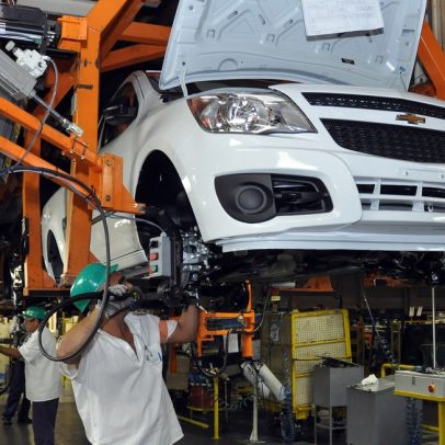 Dona da Chevrolet investe R$ 3,5 bilhões no Brasil para renovar fábricas e lançar híbridos