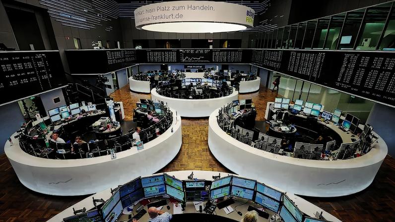 Bolsa da Frankfurt, a casa do índice alemão DAX — Foto: Michael Probst/AP