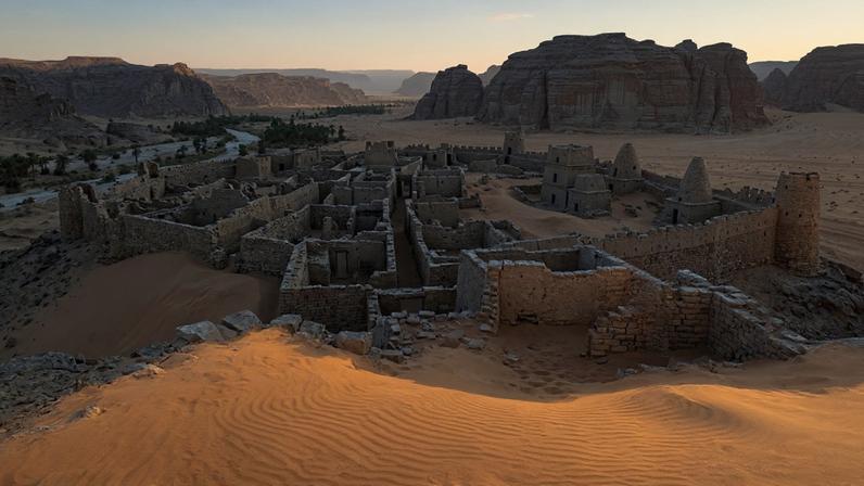 Arqueólogos revelam cidade perdida de 4 mil anos com ruas e muralhas