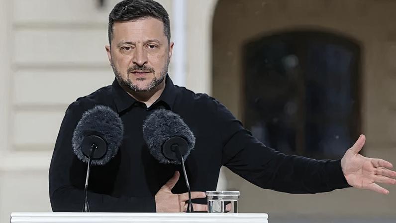Zelensky propõe negociação presencial em carta aberta a Putin
