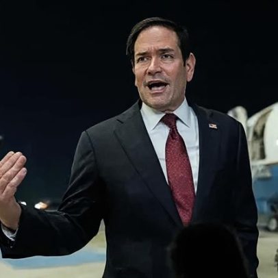 ONU evacua marinheiros presos no Estreito de Hormuz; Rubio critica pedágios