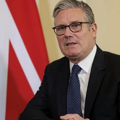 Starmer propõe banir menores de 16 de redes sociais