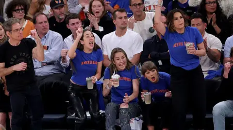 Torcedores dos Knicks vibram com maior virada da história das finais da NBA