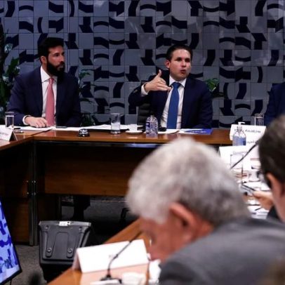 Hugo Motta participa de reunião de líderes da Câmara em Brasília