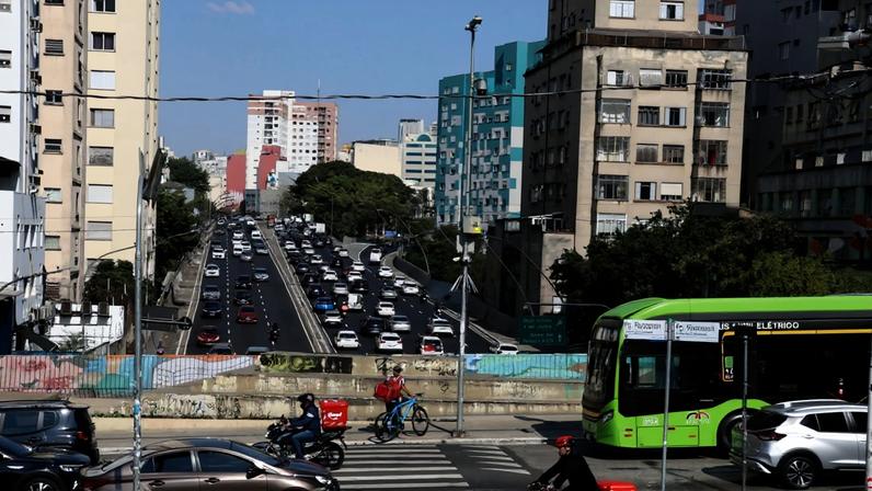 Rodízio de veículos em SP é liberado nesta quarta por jogo do Brasil