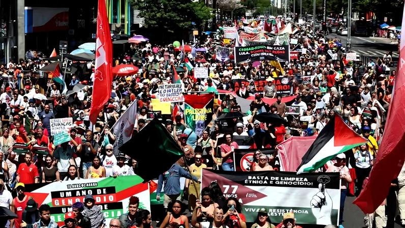 Ato em apoio à Palestina, na Avenida Paulista, em São Paulo