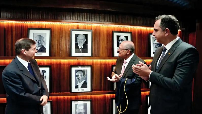COTADO - Josué, Alckmin e Pacheco, todos do PSB: filho de José Alencar entrou no radar após a desistência do senador