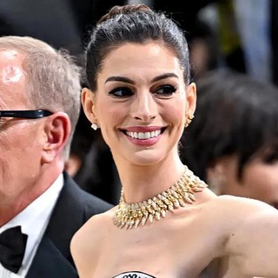 Anne Hathaway escondeu gravidez durante estreias de O Diabo Veste Prada 2