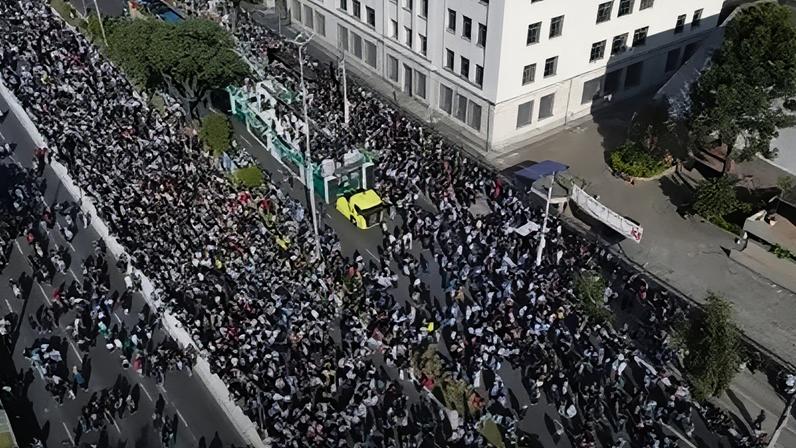 Marcha para Jesus também reúniu fiéis na capital paulista no último ano