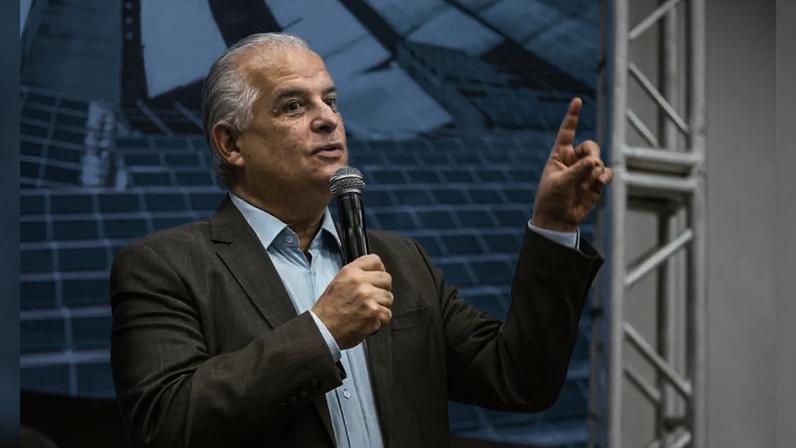 Lula pressiona Márcio França em jogo de palanques eleitorais
