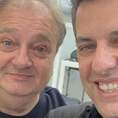 Érick Jacquin começa a escovar os dentes e afirma: acabou esse negócio