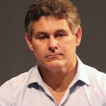 Conselheiros pedem afastamento imediato de vice do Corinthians