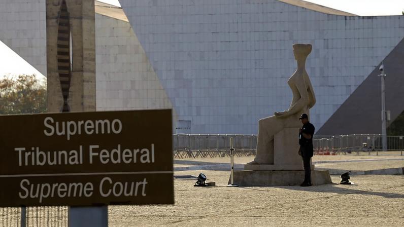 Brasília (DF) 10/09/2025 - A Primeira Turma do Supremo Tribunal Federal (STF) realiza o quarto dia de julgamento dos réus do Núcleo 1 da trama golpista, formado pelo ex-presidente Jair Bolsonaro e mais sete aliados. Foto: Fabio Rodrigues-Pozzebom/ Agência Brasil