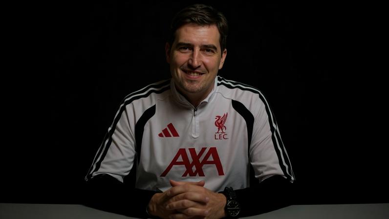 Liverpool confirma contratação de Andoni Iraola como novo treinador